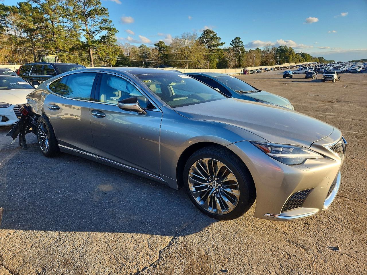 2022 LEXUS LS 500