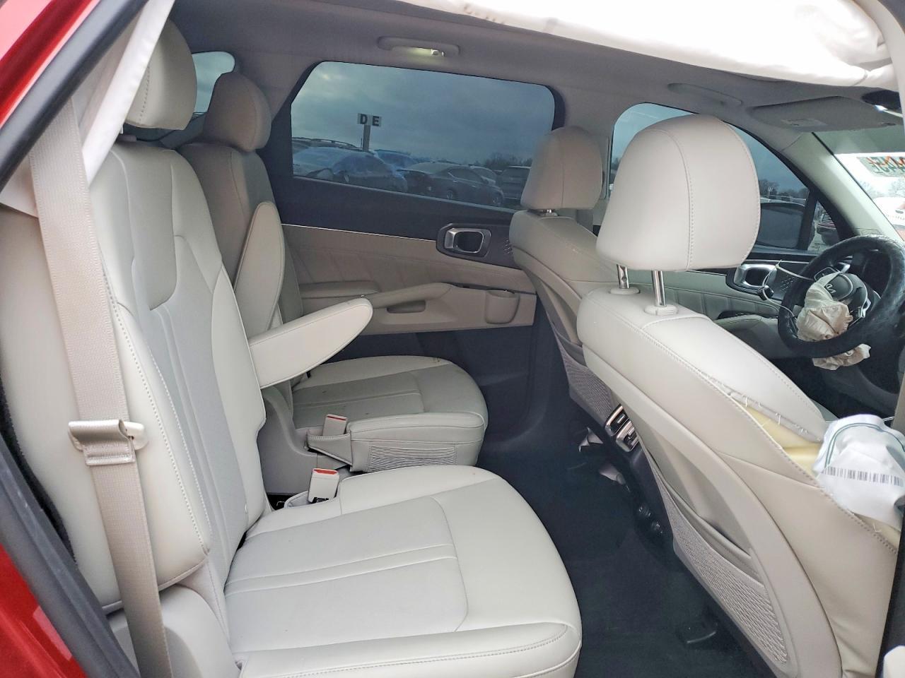 2023 KIA SORENTO