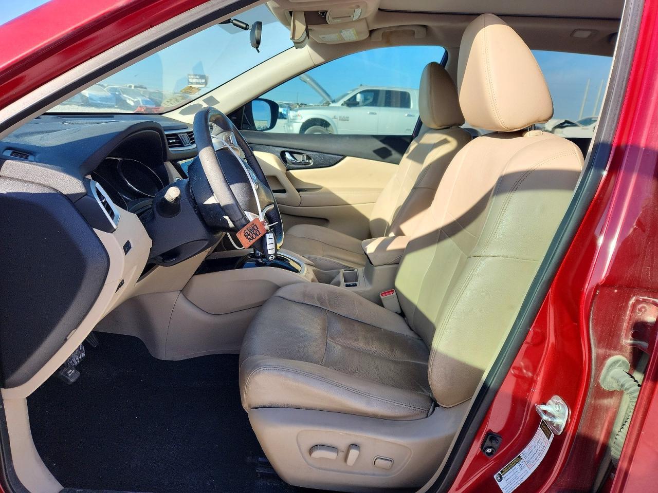 2016 NISSAN ROGUE