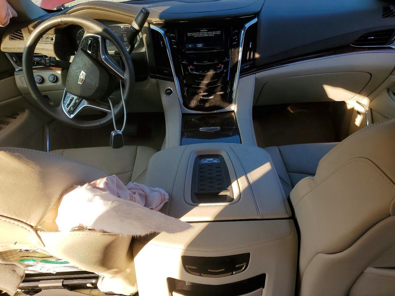 2017 CADILLAC ESCALADE