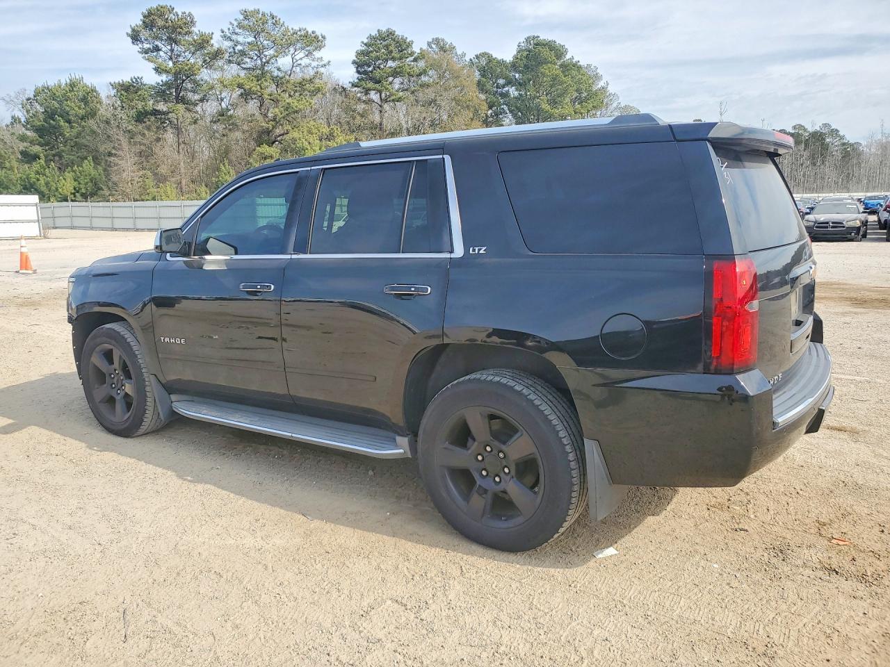 2015 CHEVROLET Tahoe