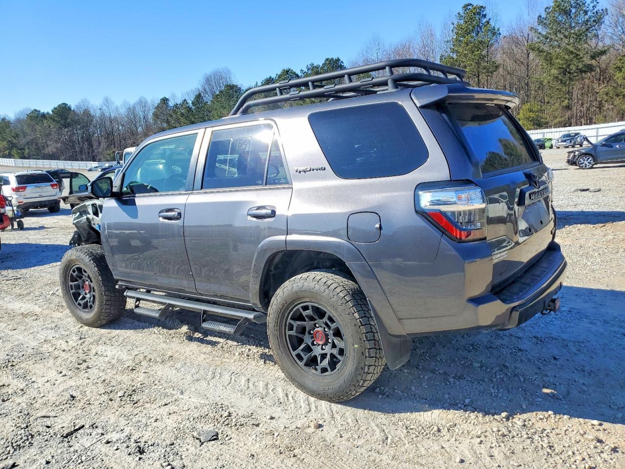 2022 TOYOTA 4Runner