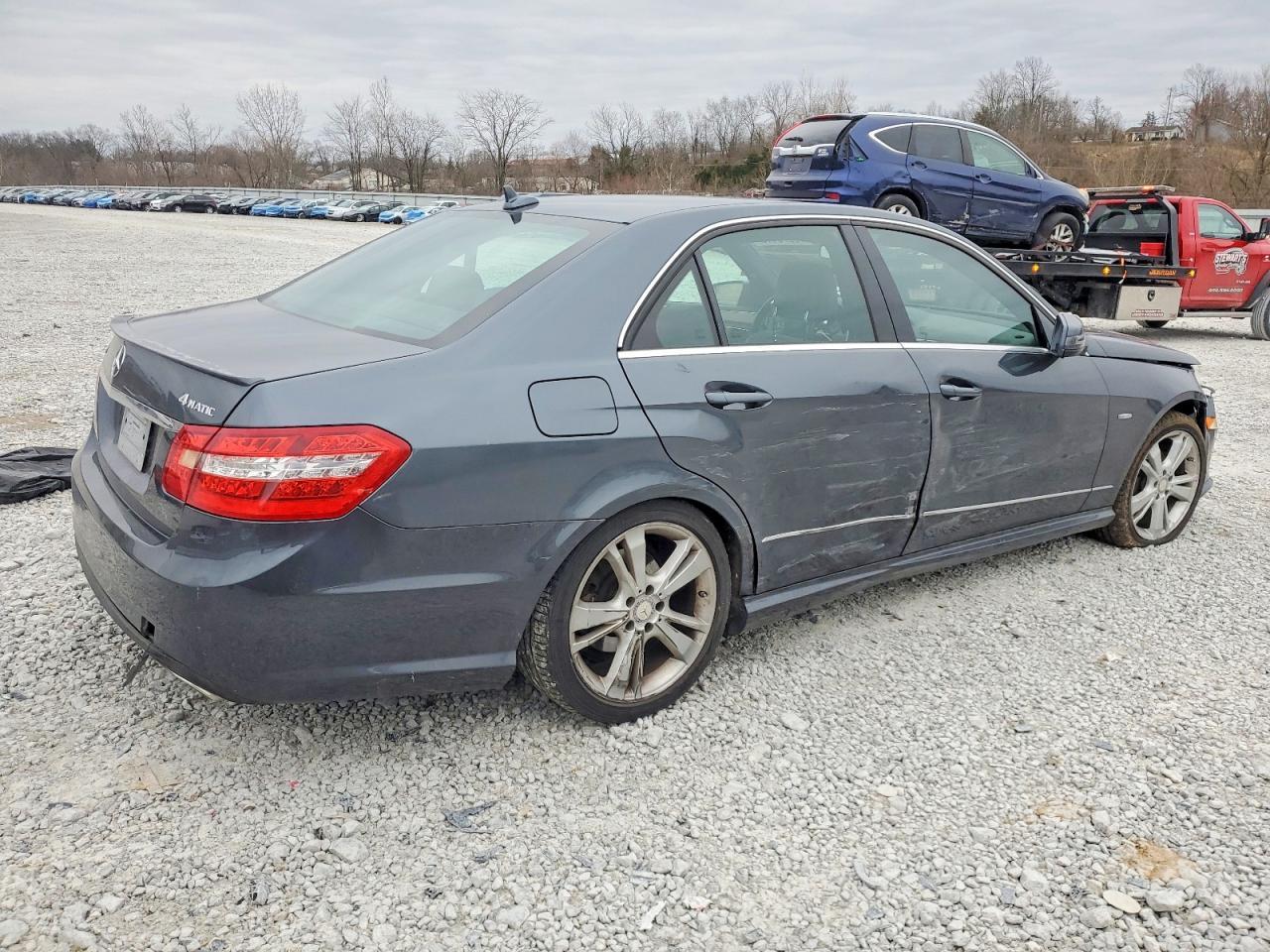 2012 MERCEDES-BENZ E-Class