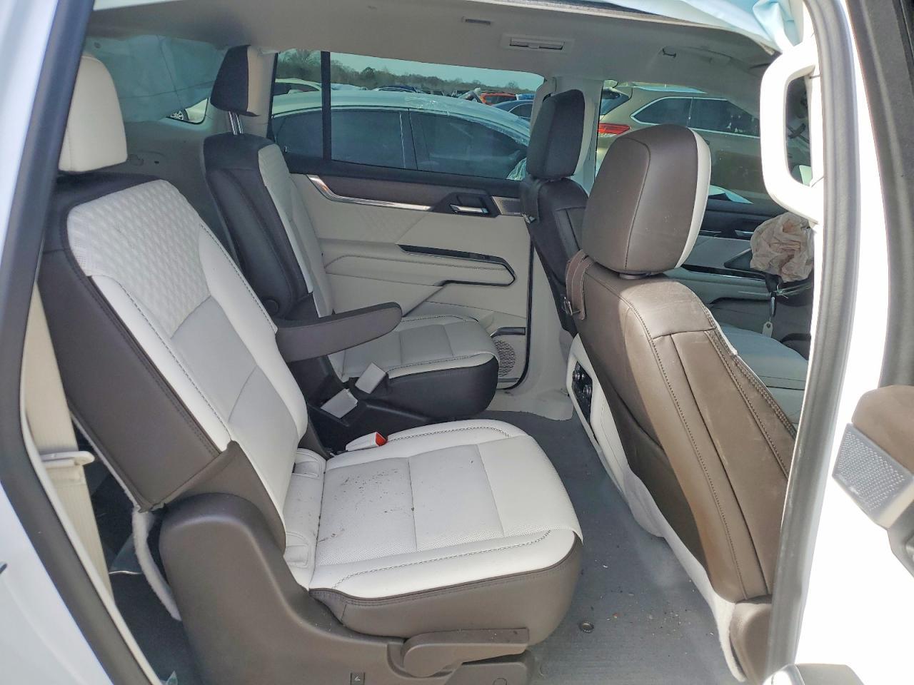 2024 GMC ACADIA