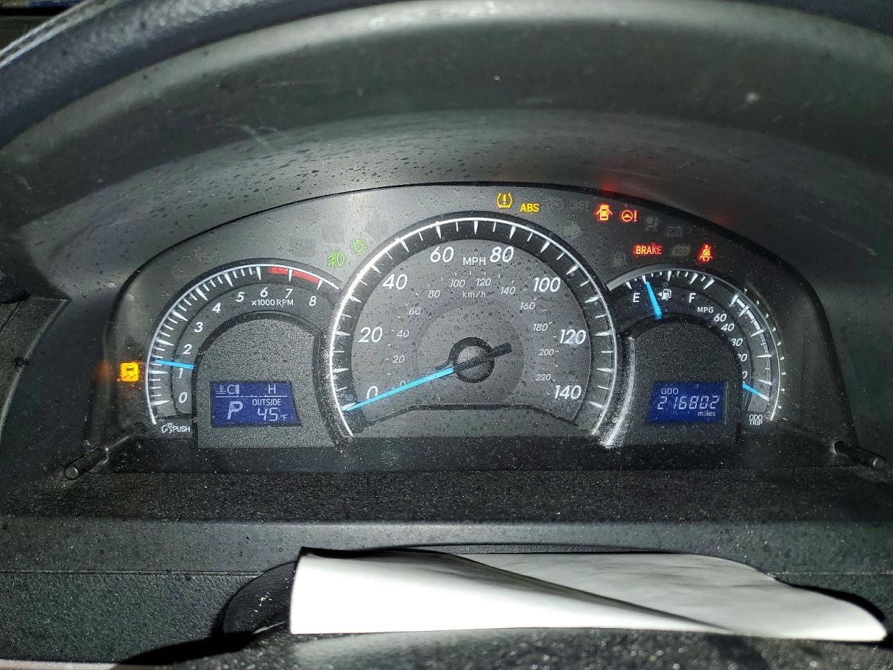 2013 TOYOTA CAMRY