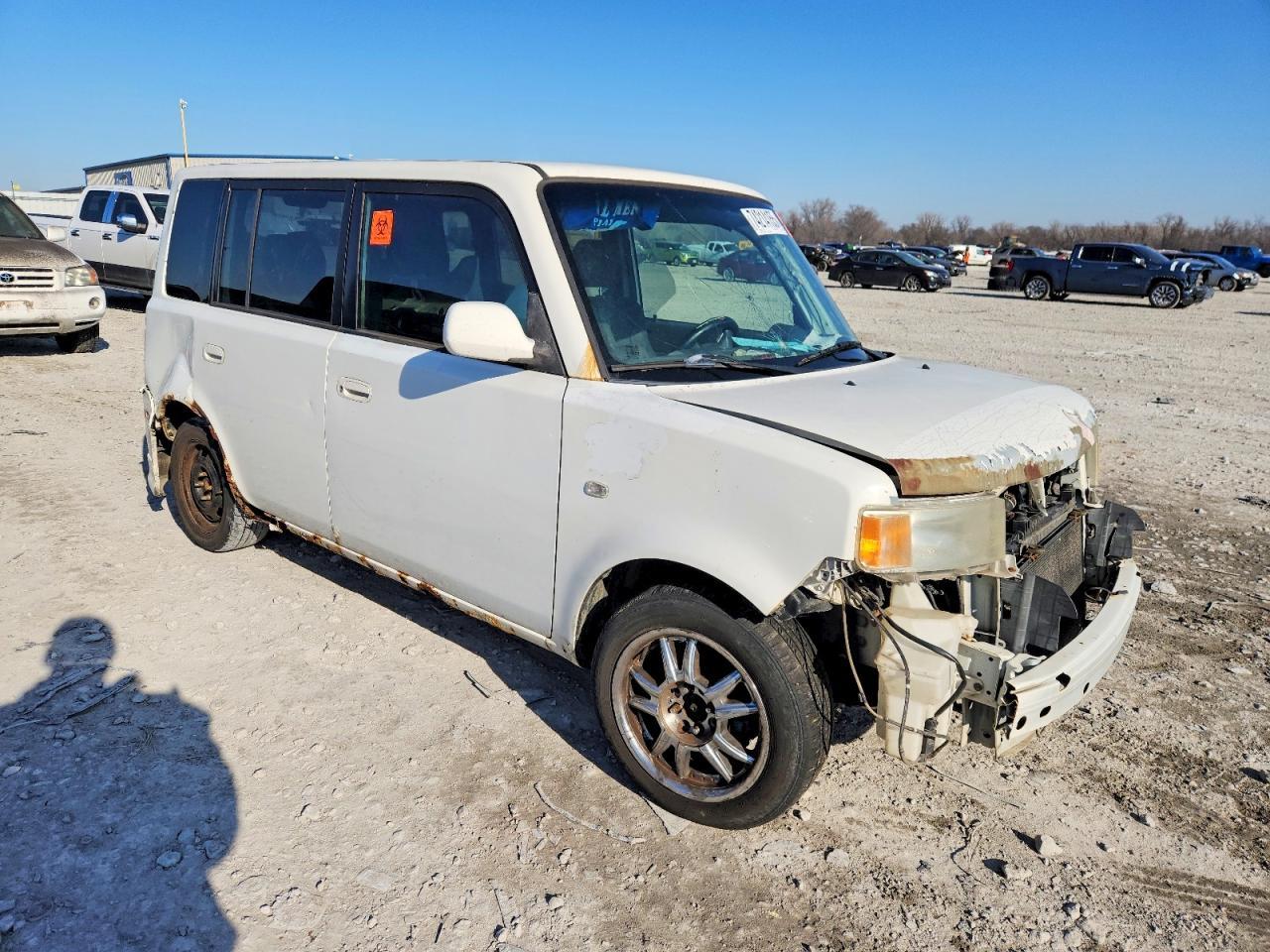 2006 TOYOTA SCION