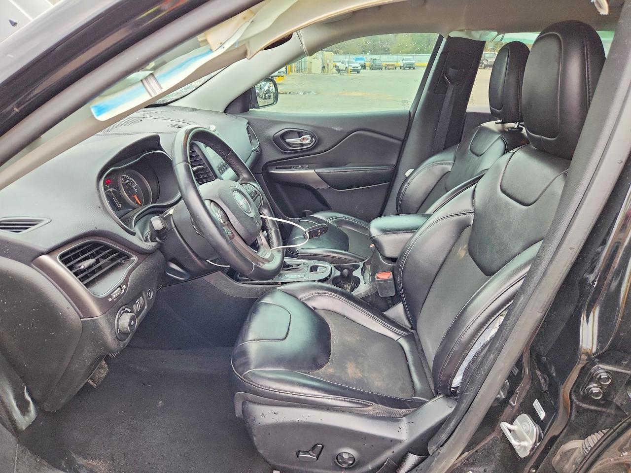 2019 JEEP CHEROKEE