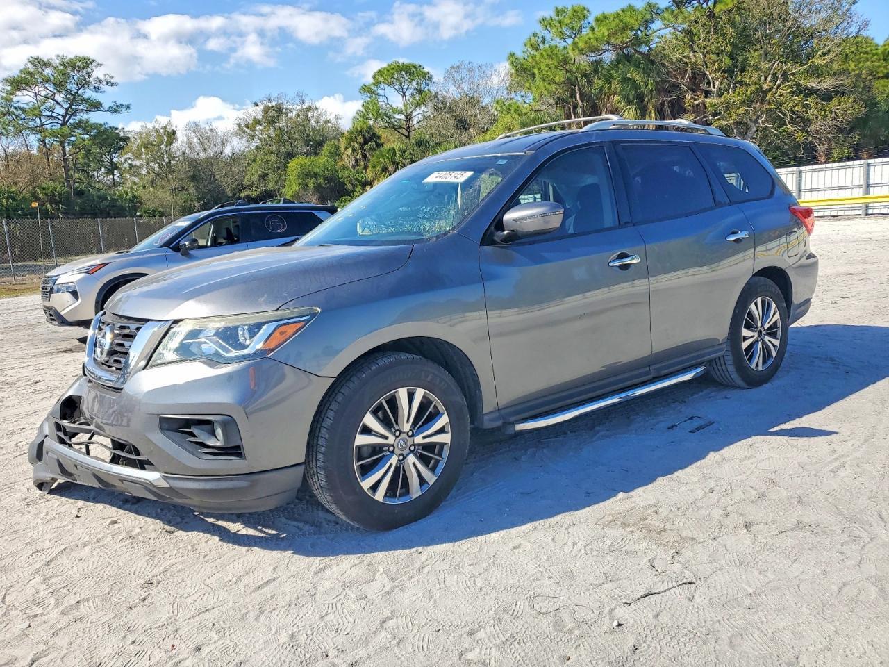 2018 NISSAN PATHFINDER