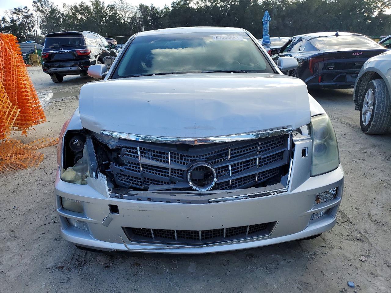 2011 CADILLAC STS