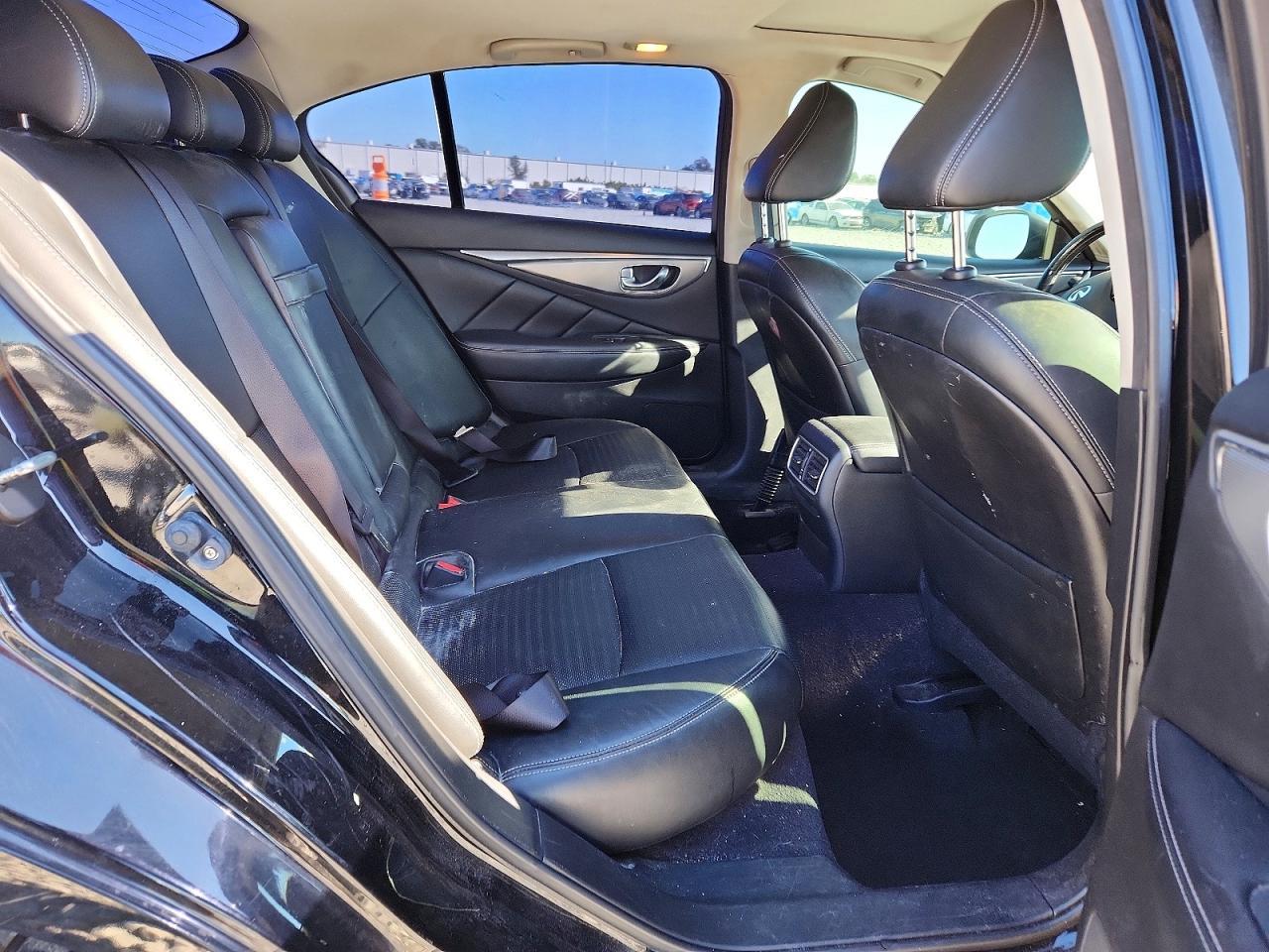 2014 INFINITI Q50