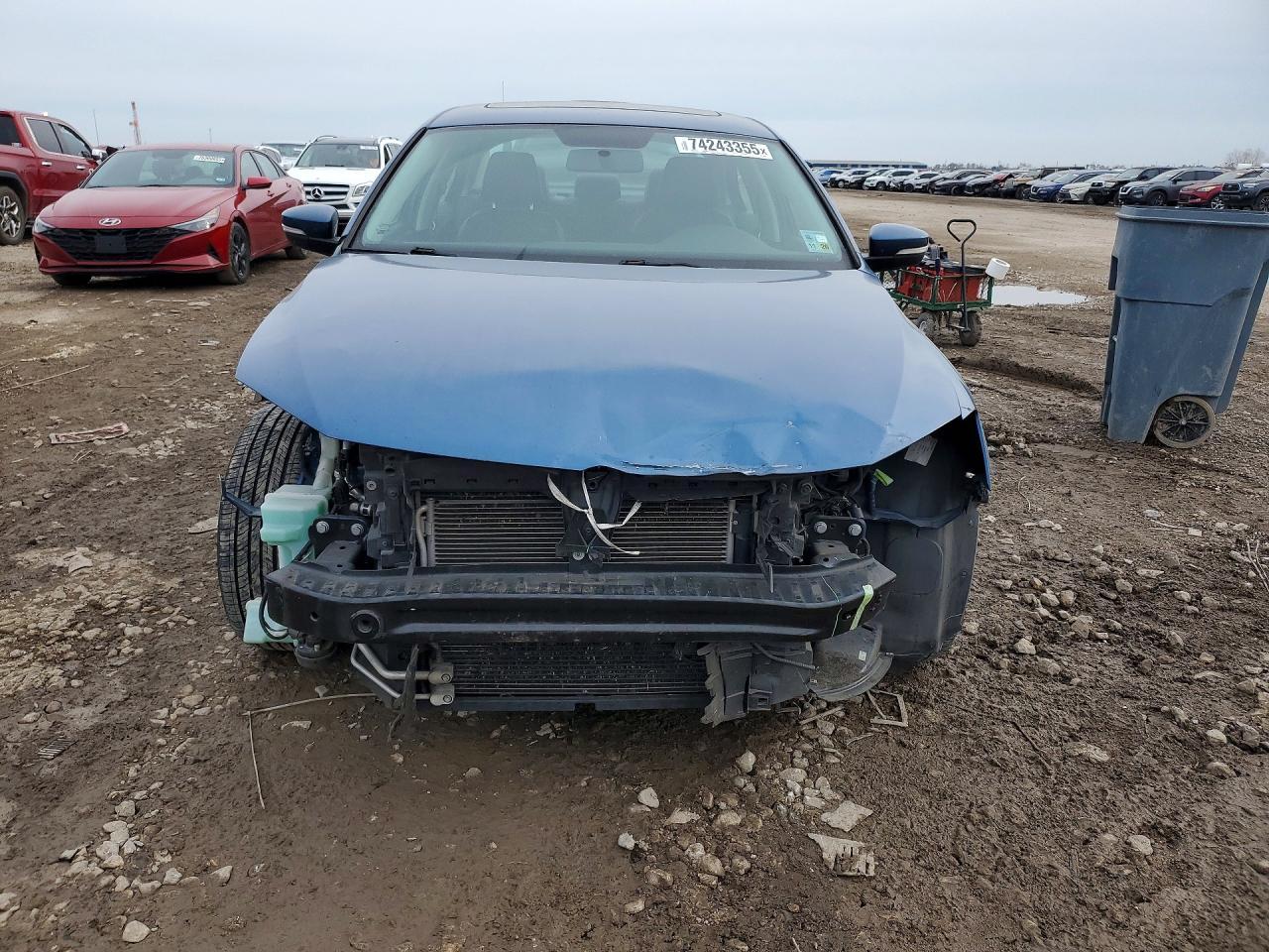 2017 VOLKSWAGEN JETTA