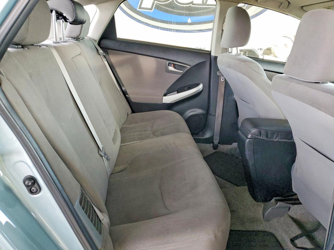 2013 TOYOTA PRIUS