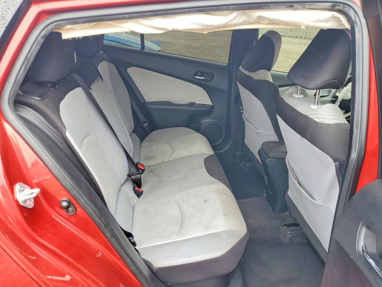 2017 TOYOTA PRIUS