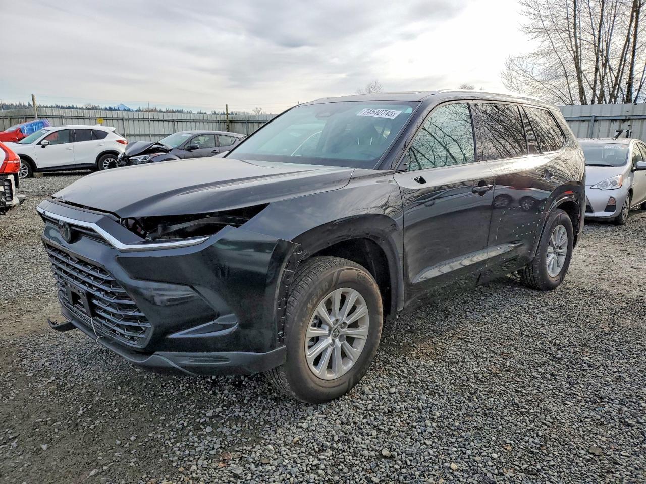 2025 TOYOTA HIGHLANDER