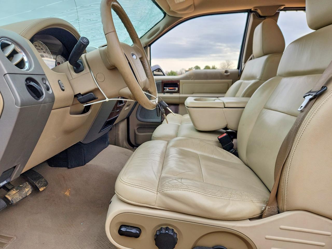 2004 FORD F-150 Lightning