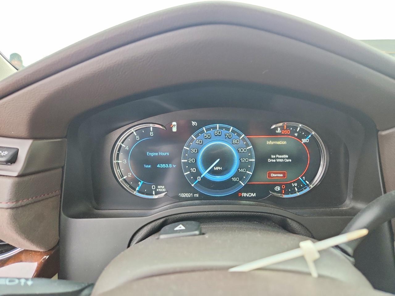 2016 CADILLAC Escalade ESV