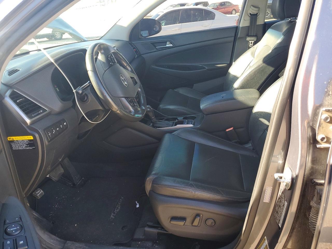 2016 HYUNDAI TUCSON
