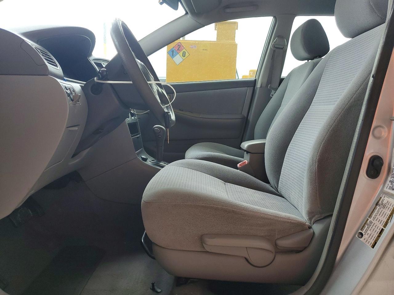 2006 TOYOTA COROLLA