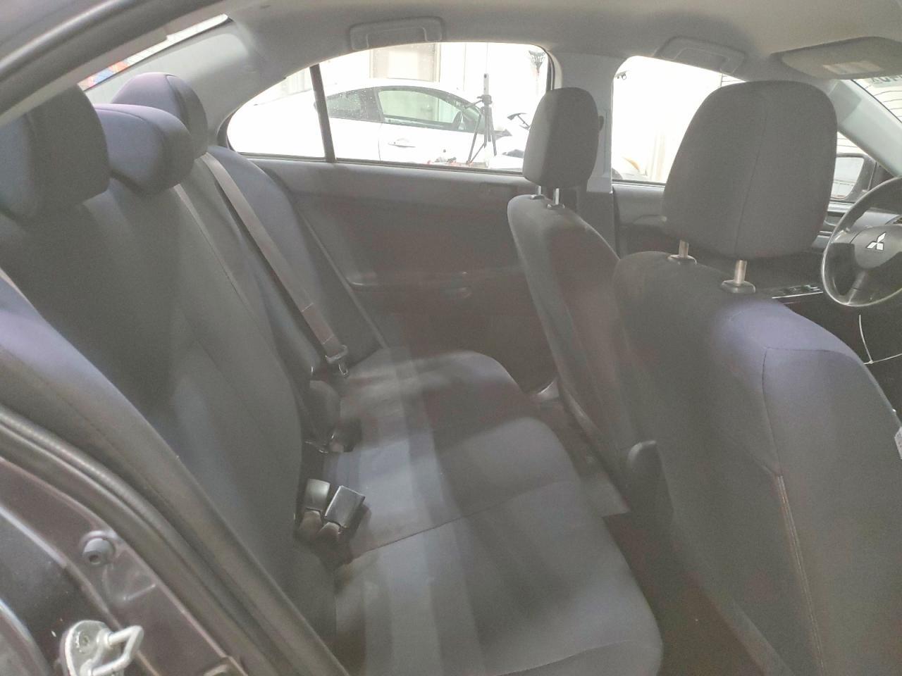 2010 MITSUBISHI LANCER