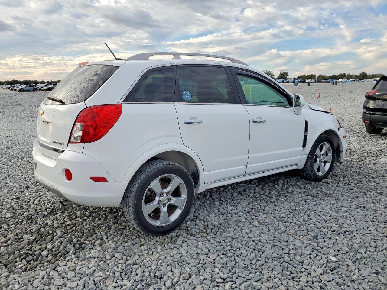 2014 CHEVROLET Captiva