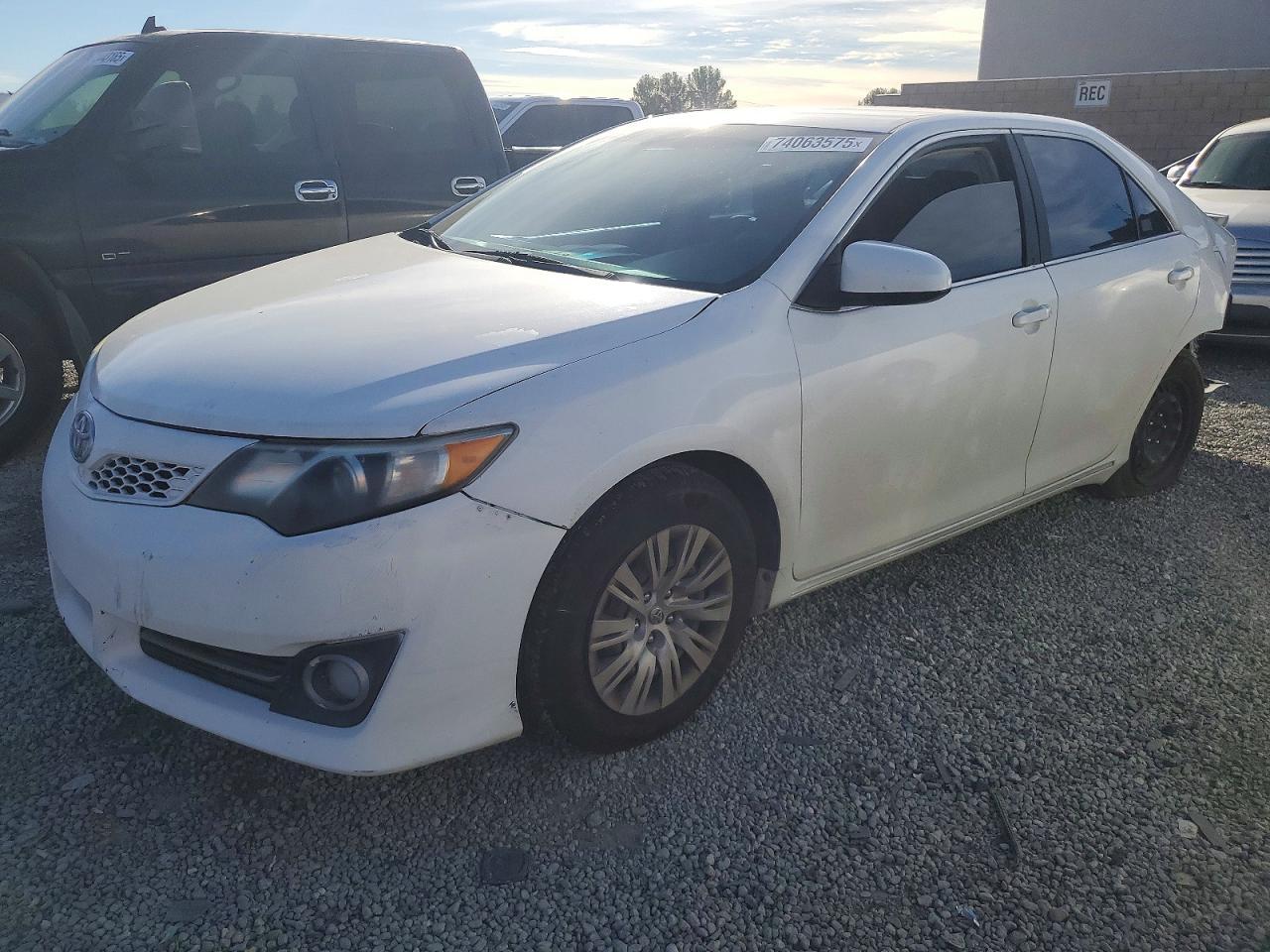 2012 TOYOTA CAMRY