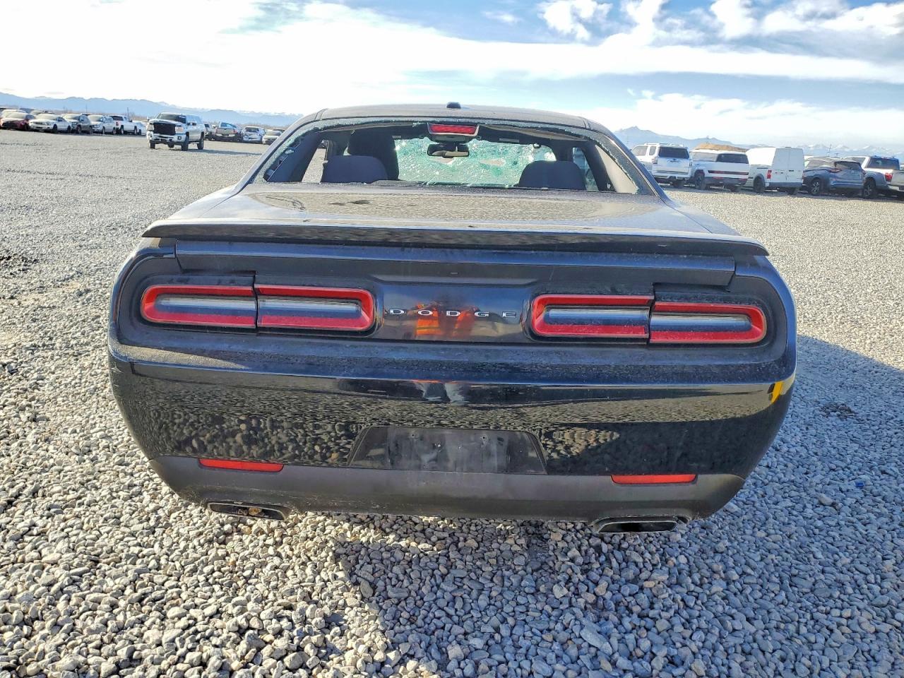 2015 DODGE Challenger
