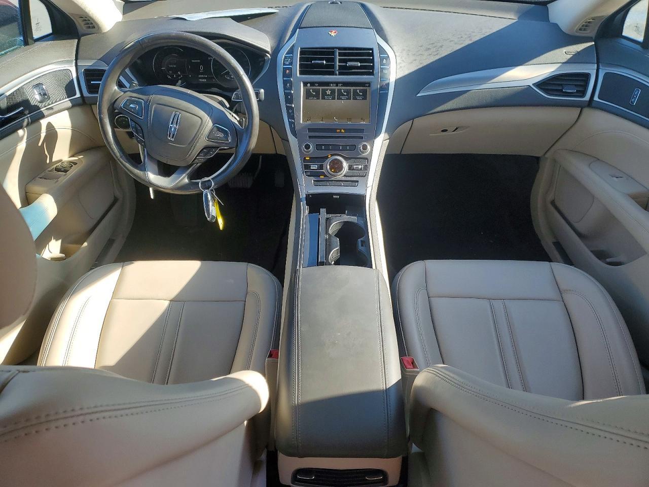 2017 LINCOLN MKZ