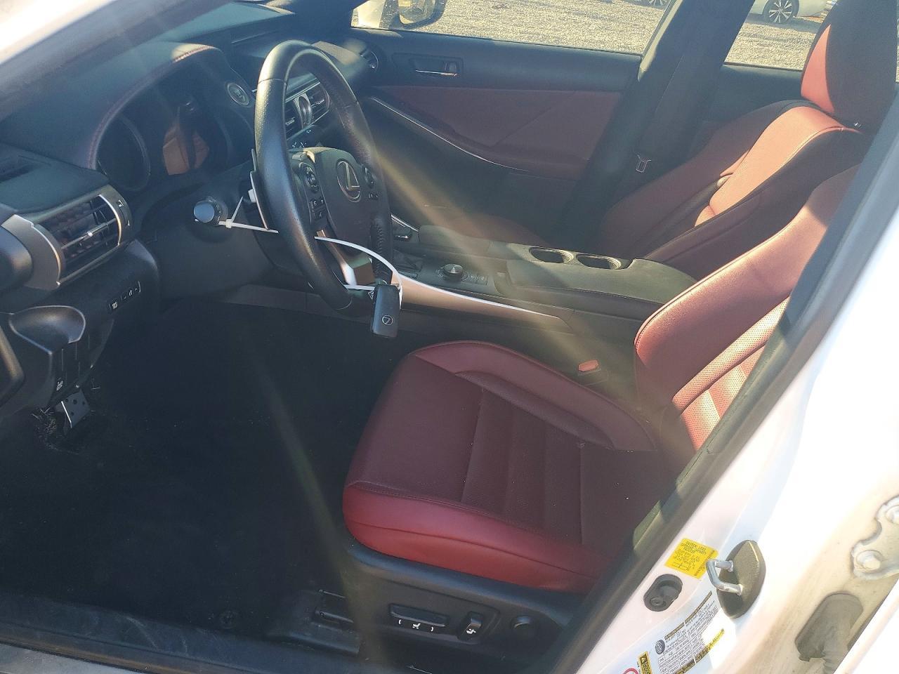 2015 LEXUS IS 250