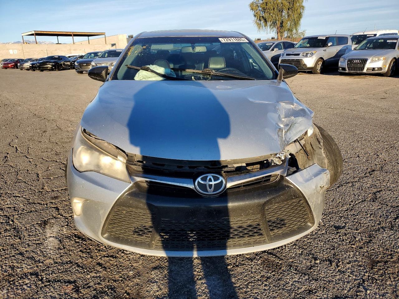 2017 TOYOTA CAMRY