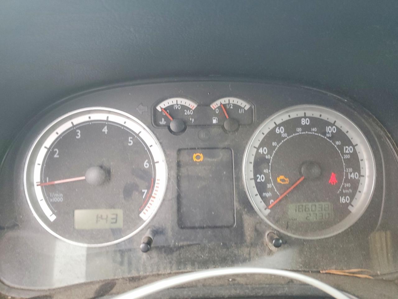 2004 VOLKSWAGEN JETTA