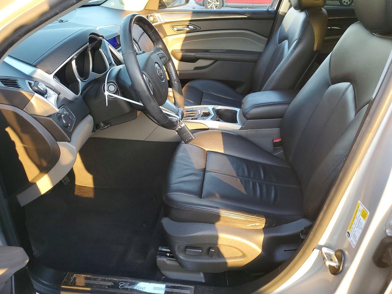 2011 CADILLAC SRX