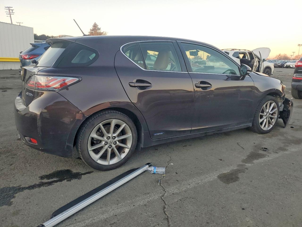 2012 LEXUS CT 200