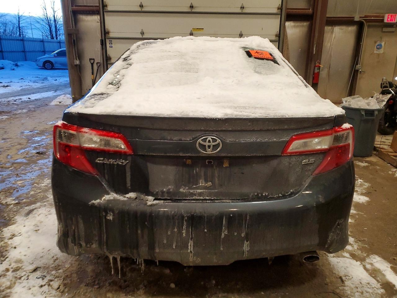 2012 TOYOTA CAMRY
