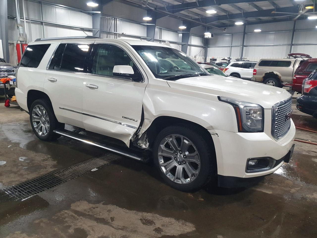 2015 GMC Yukon