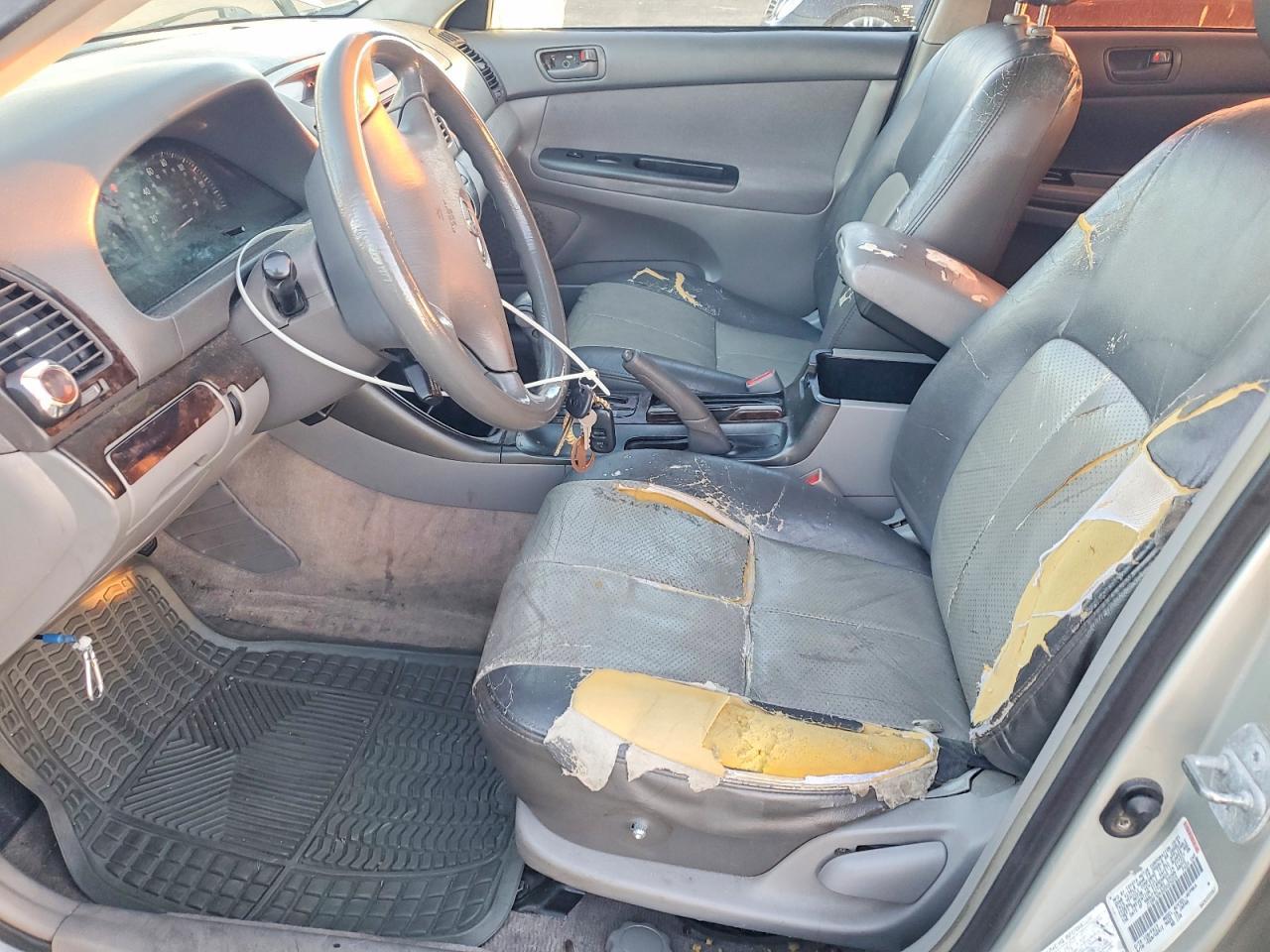 2002 TOYOTA CAMRY