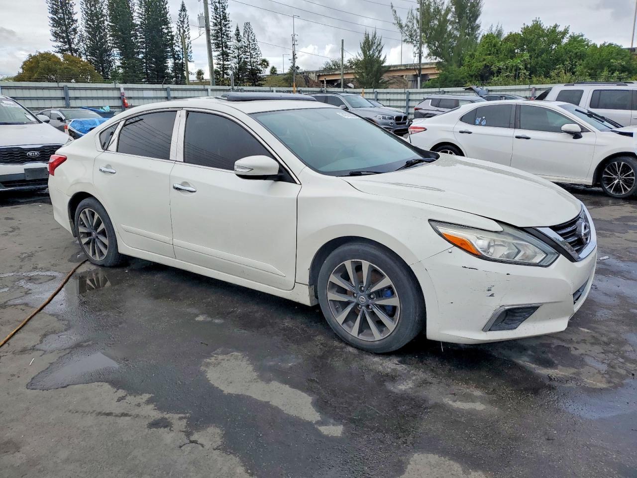 2016 NISSAN ALTIMA