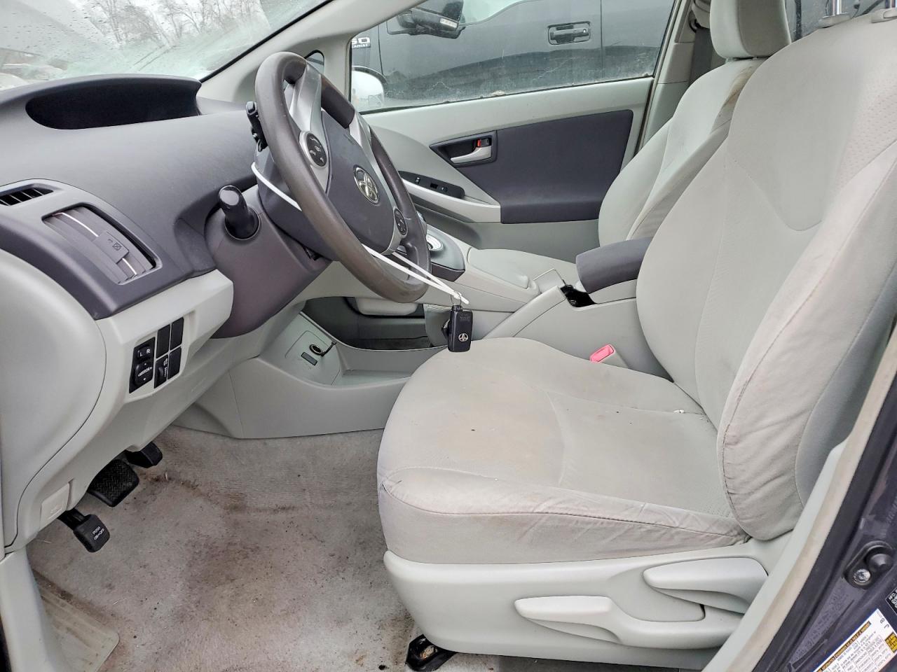 2010 TOYOTA PRIUS