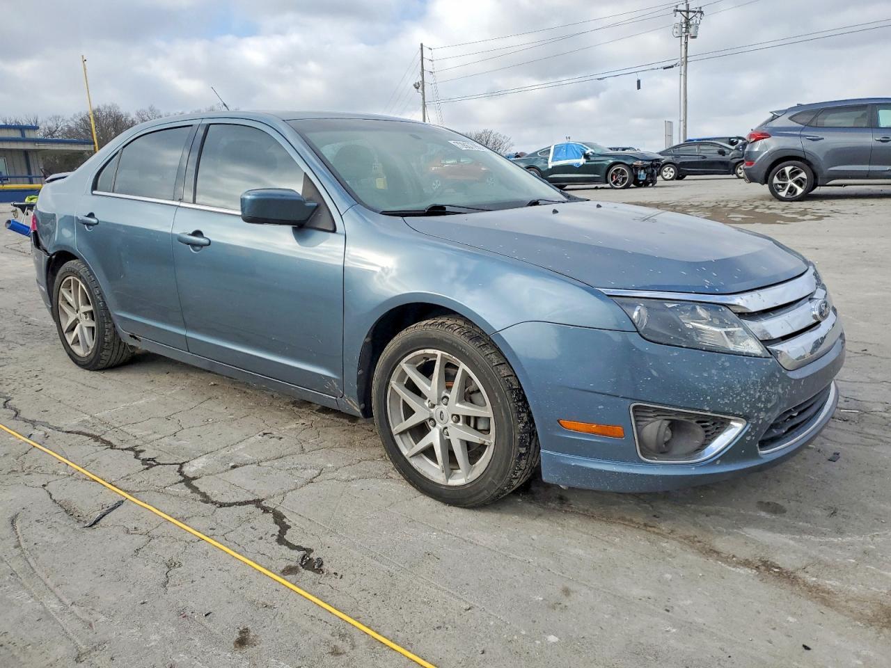 2011 FORD FUSION