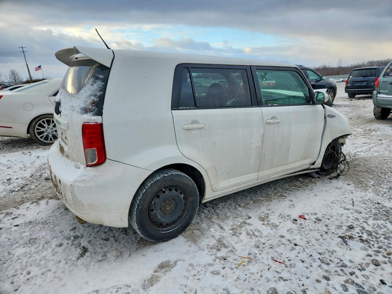 2011 TOYOTA SCION