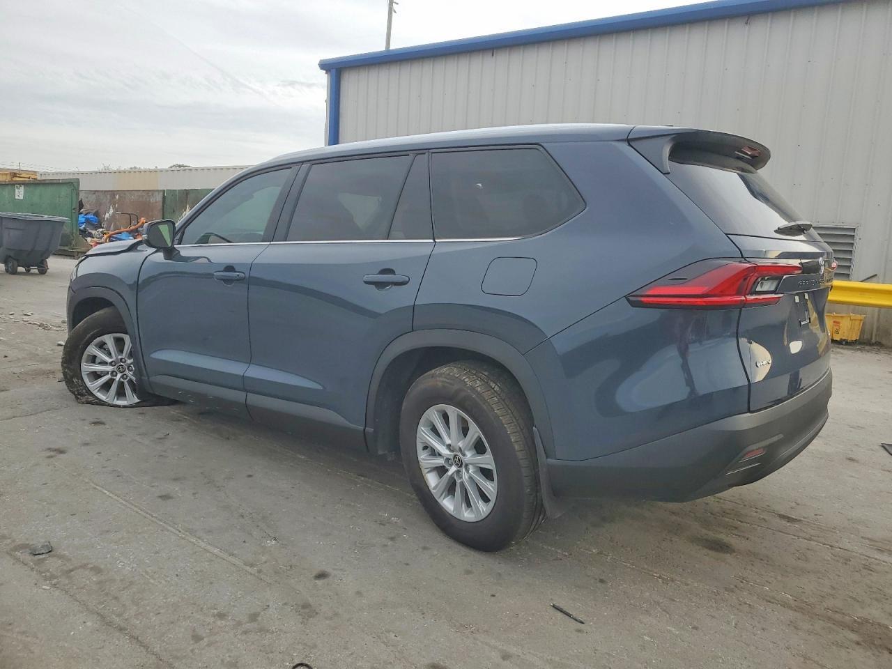 2026 TOYOTA HIGHLANDER