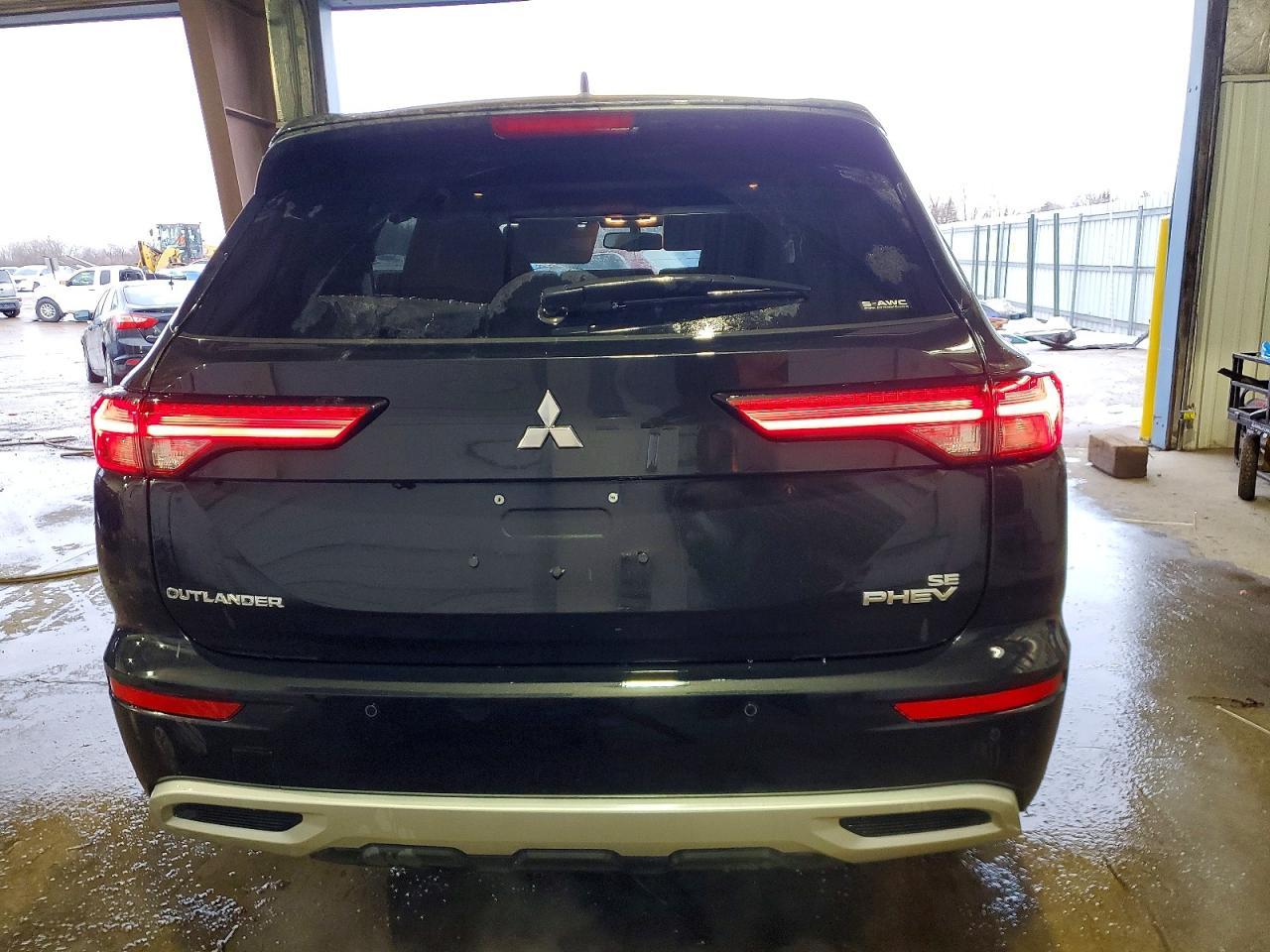 2025 MITSUBISHI outlander