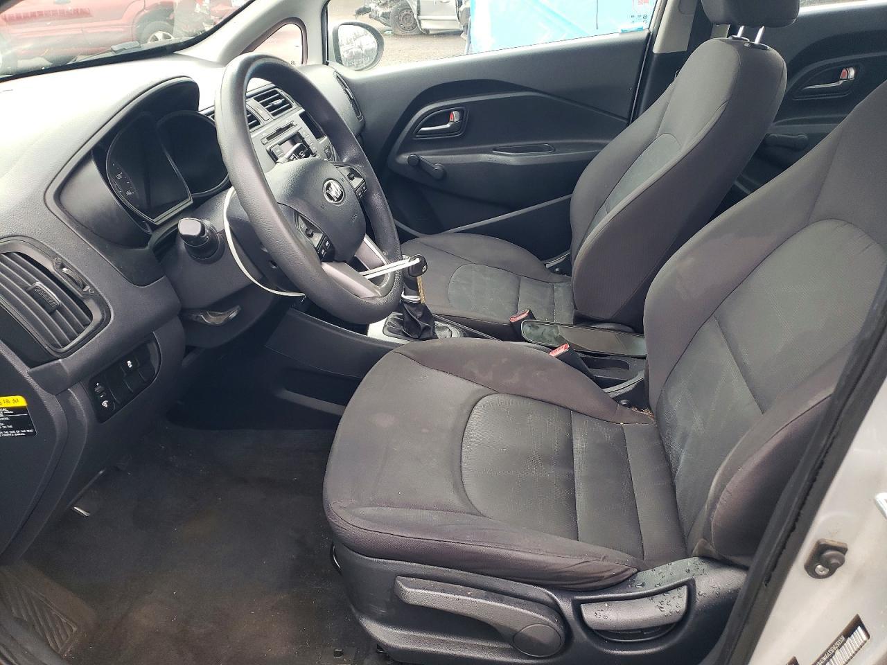 2013 KIA RIO