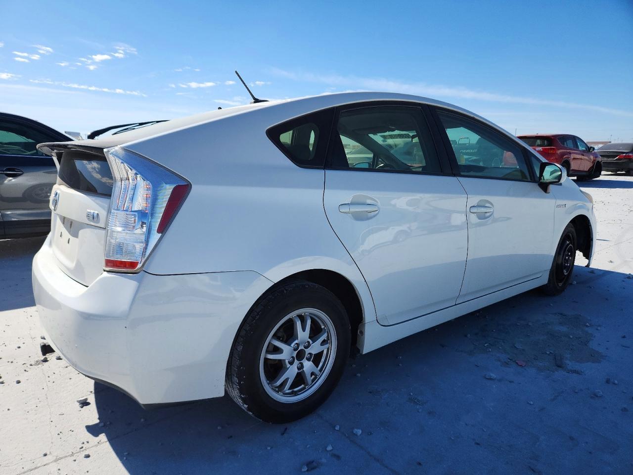2011 TOYOTA PRIUS