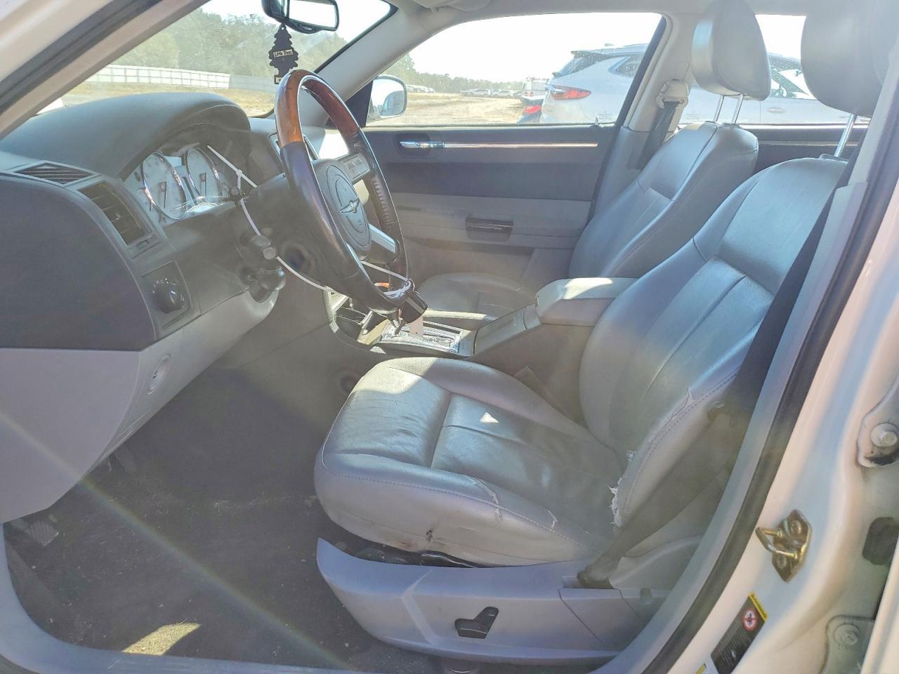 2006 CHRYSLER 300