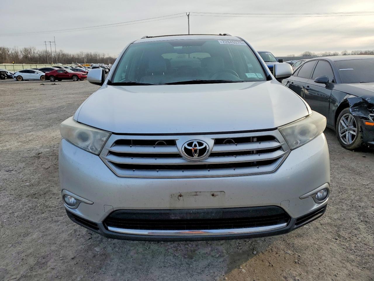 2011 TOYOTA HIGHLANDER