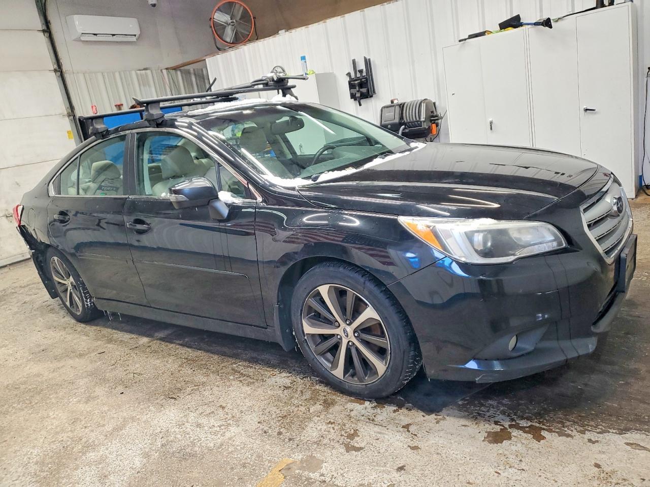 2015 SUBARU Legacy