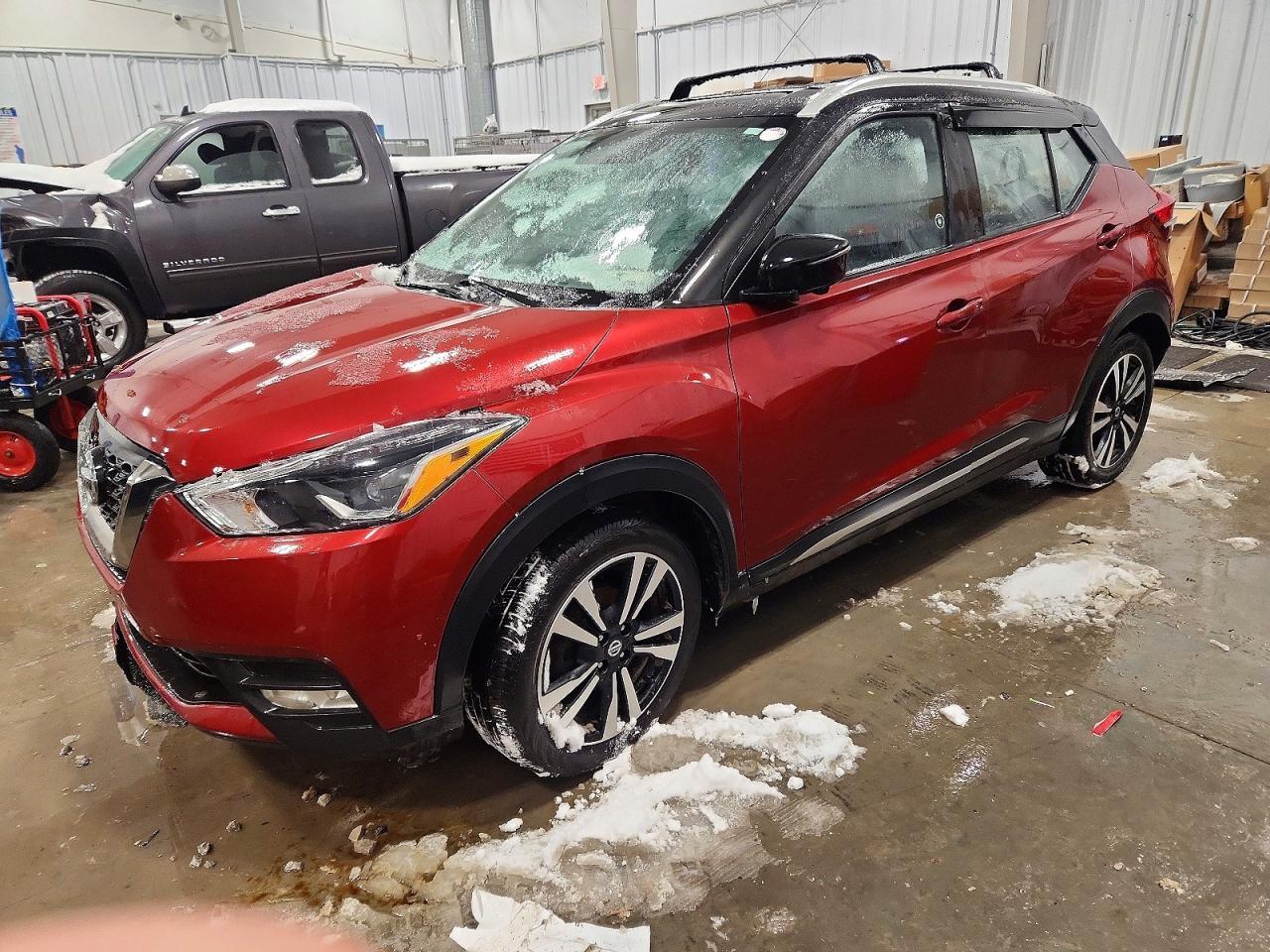 2019 NISSAN KICKS