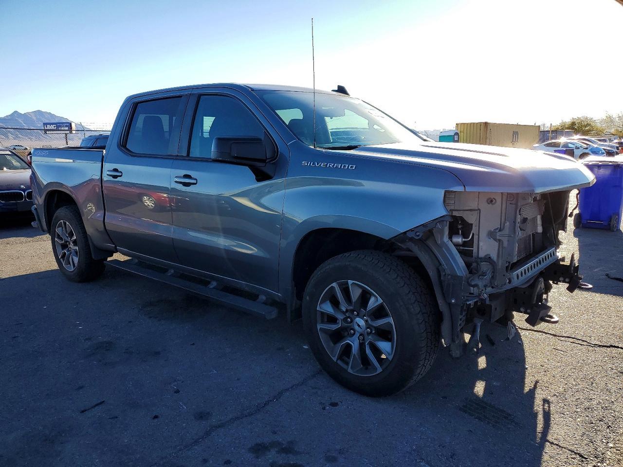 2021 CHEVROLET Silverado