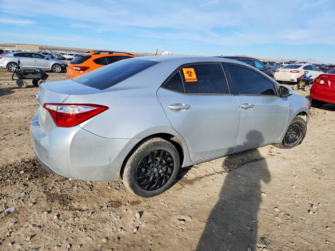 2015 TOYOTA COROLLA