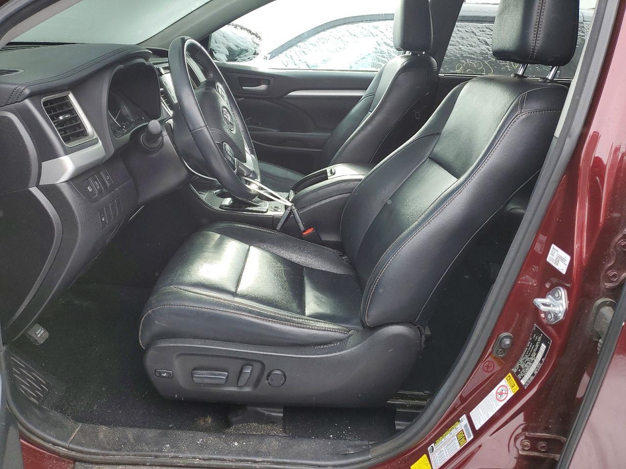 2017 TOYOTA HIGHLANDER